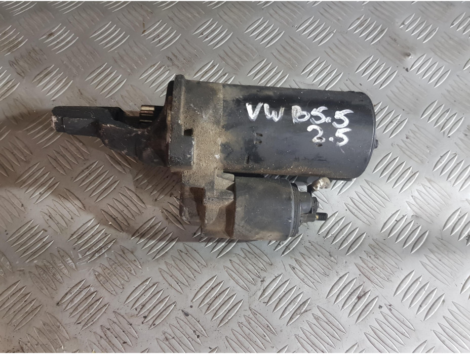 Стартер за Фолксваген Пасат Б5.5 комби / VW Passat B5.5  2.5 TDI