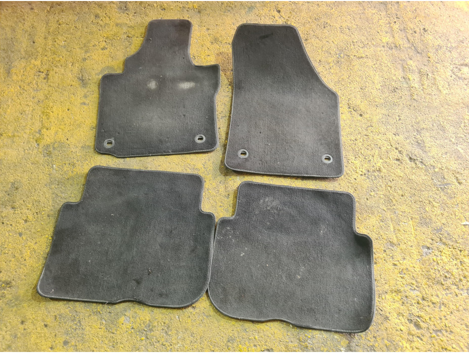 Стелки за Volkswagen Touran 1.9 TDI 1T Стелки за Volkswagen Touran 1.9 TDI 1T