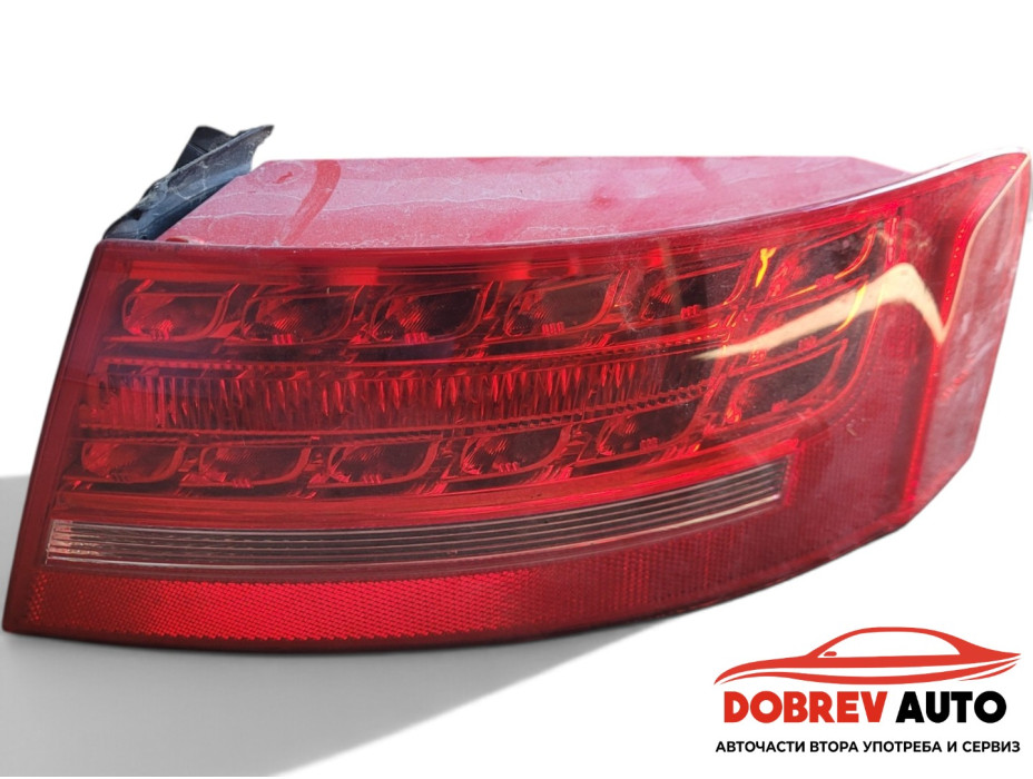 Стоп (десен - външен) за Audi A5 8T