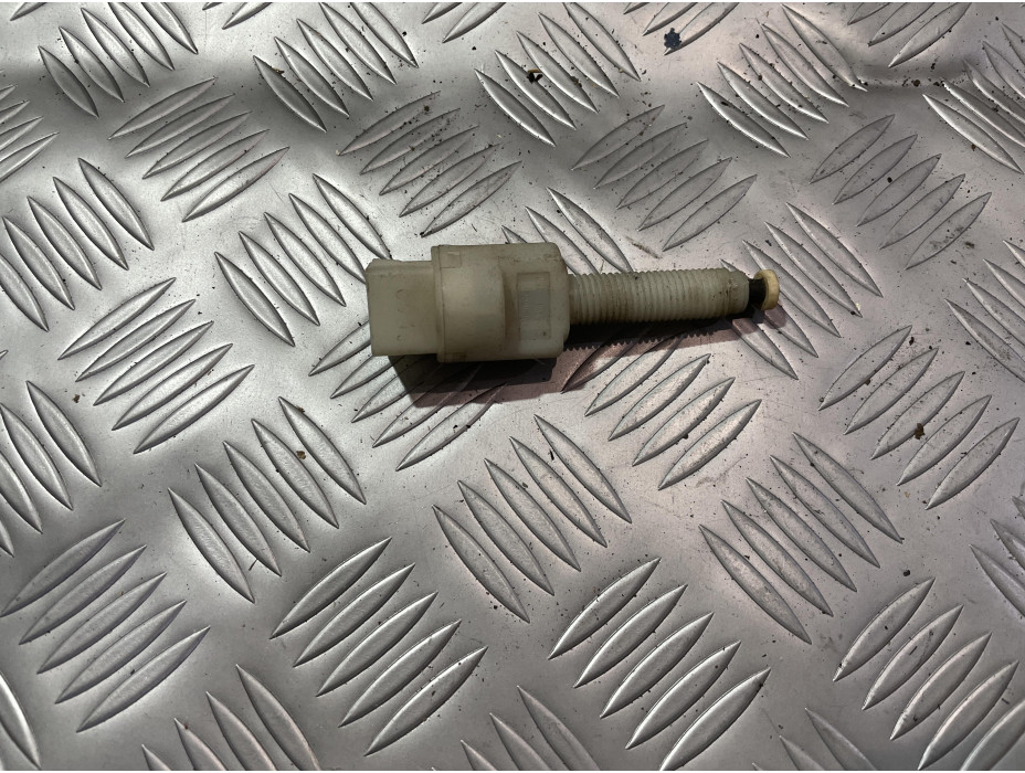 Стоп машинка за Audi A4 B5