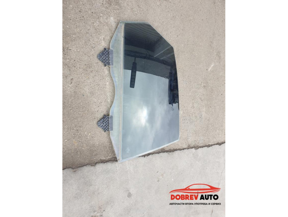 Стъкло (задно дясно) за Audi A8 D3 4.2 TDI