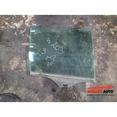 Стъкло (задно дясно) за Mercedes C Class W203 Стъкло (задно дясно) за Mercedes C Class W203