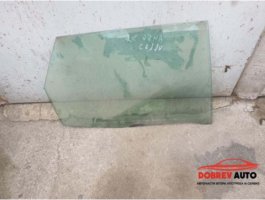 Стъкло (задно ляво) за Audi A4 B5 Комби