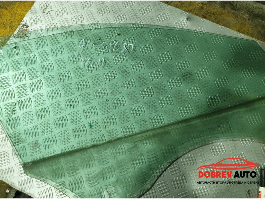 Стъкло (предно ляво) за Audi A5 8T Sportback