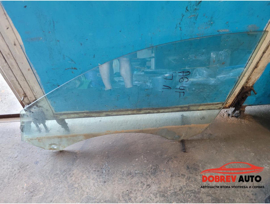 Стъкло (предно ляво) за Audi A6 C6 (4F) 3.2 FSI