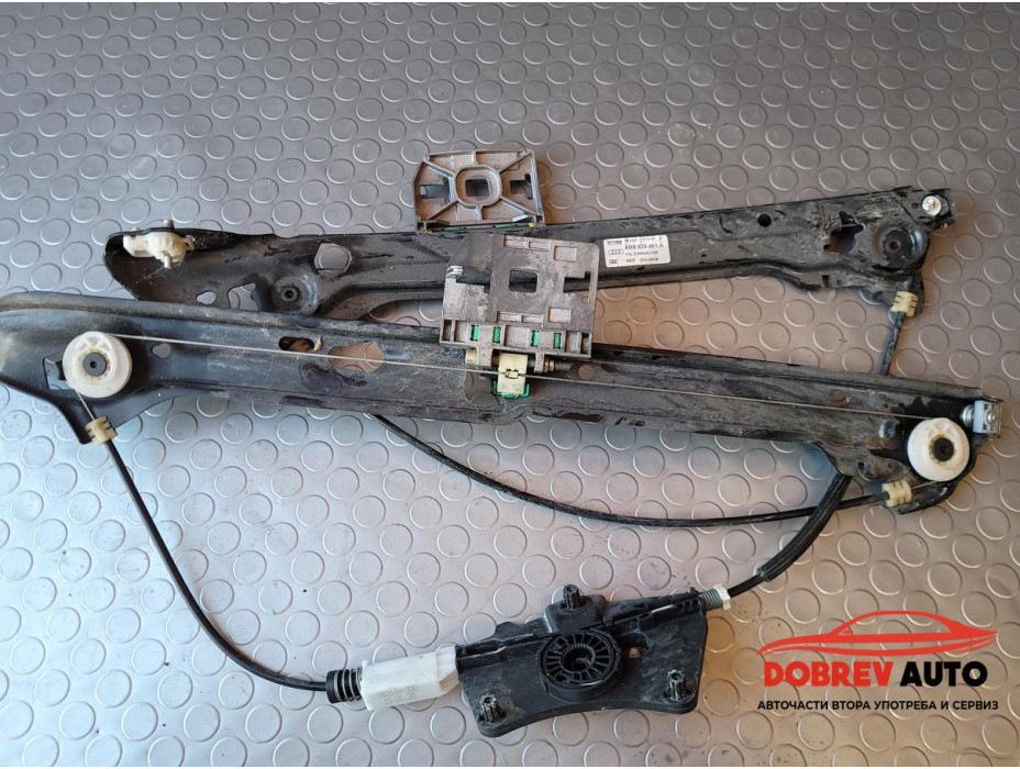 Стъклоповдигач (заден ляв) за Audi Q8