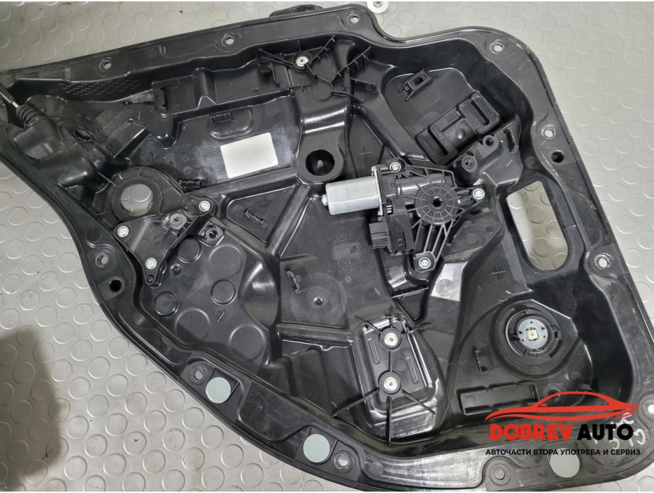 Стъклоповдигач (заден ляв) за Mercedes GLC X253