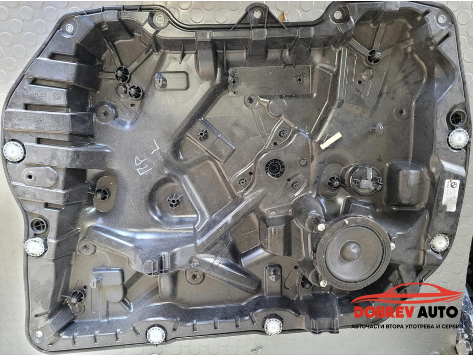 Стъклоповдигач (преден десен) за BMW X6 G06