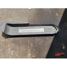 Стъпало (предно дясно) за Mercedes Viano W639 Стъпало (предно дясно) за Mercedes Viano W639