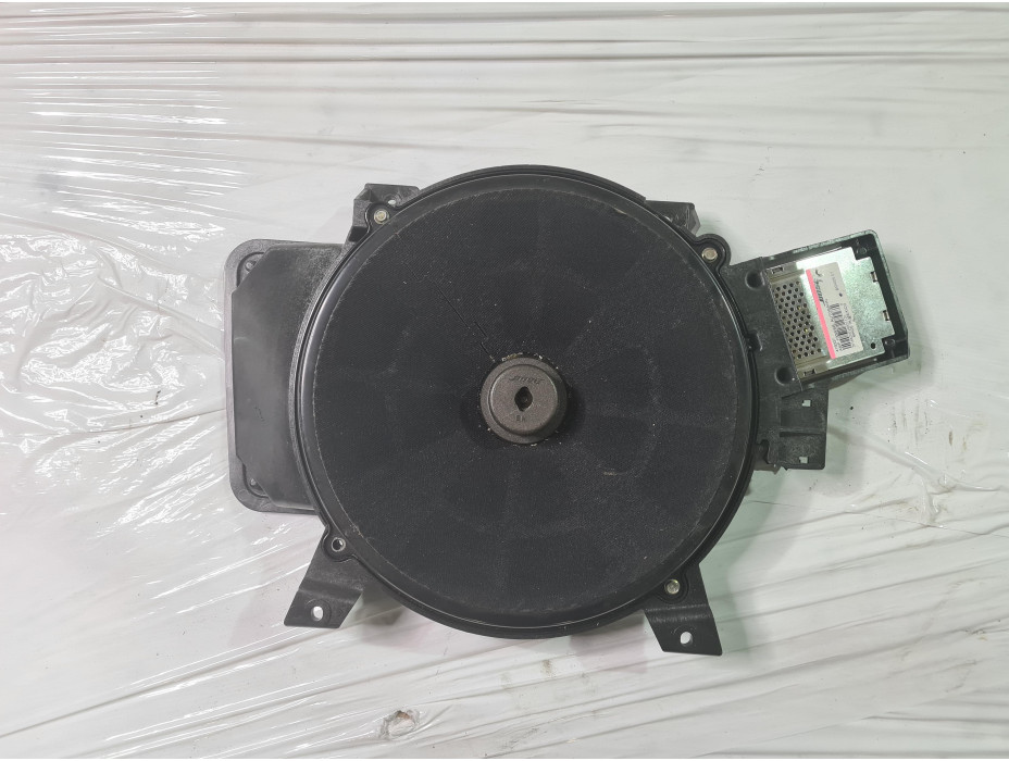 Субуфер Босе за Ауди А8 Д3 / Audi A8 D3 4.2 i 335к.с.