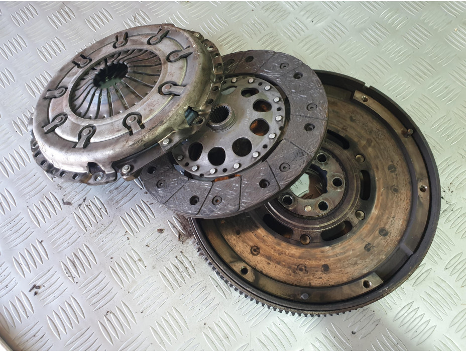 Съединител за VW Passat B5 1.8 T комби