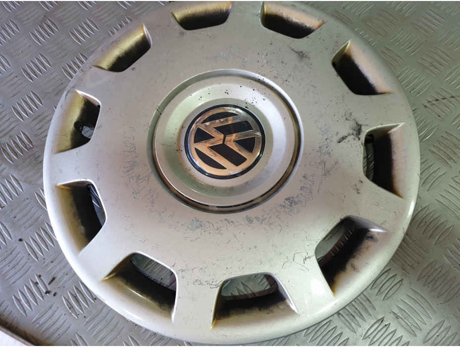 Таз 15" за VW Passat B5 1.8 T комби Таз 15" за VW Passat B5 1.8 T комби