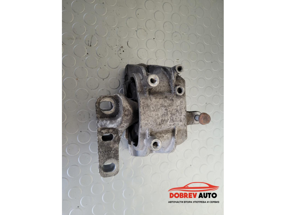 Тампон двигател (десен) за Audi A3 8P 2.0 TDI (Facelift) S-Line