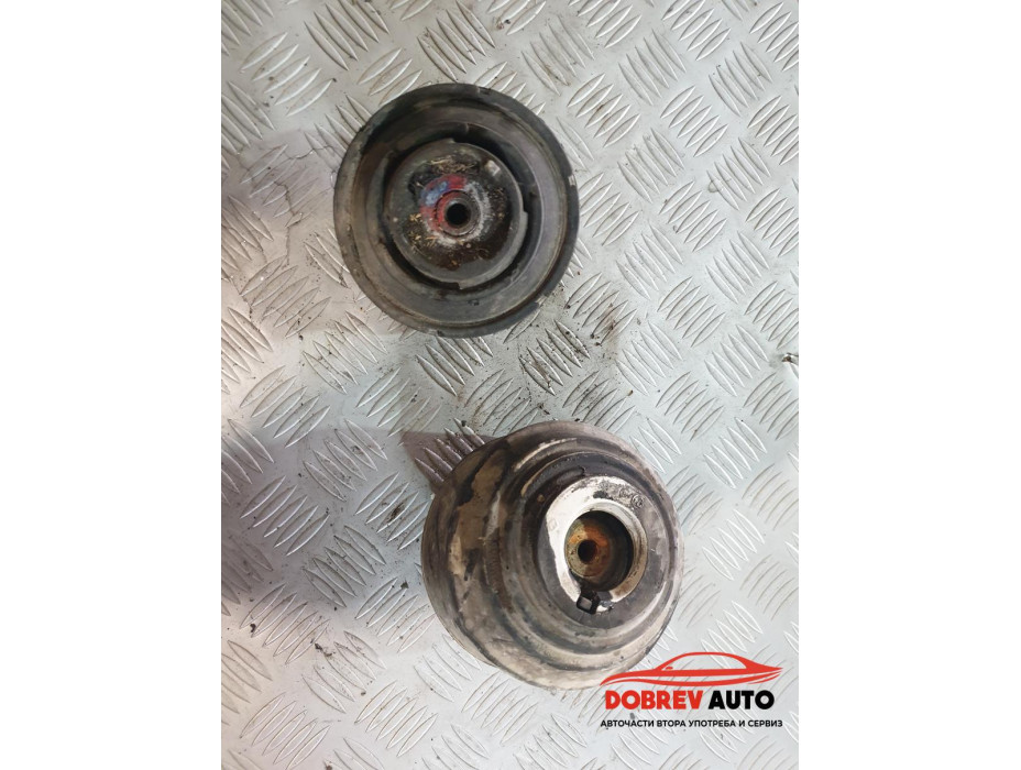 Тампон двигател за Mercedes E Class W211 Тампон двигател за Mercedes E Class W211