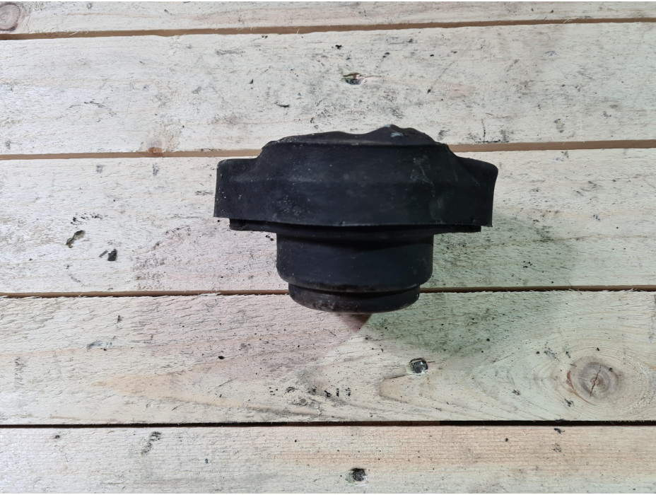 Тампон за ръчна скоростна кутия за Фолксваген Пасат Б5.5 2.5 ТДИ / Volkswagen Passat B5.5 2.5 TDI