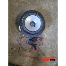 Тонколона (задна дясна) за Audi A4 B7 Тонколона (задна дясна) за Audi A4 B7