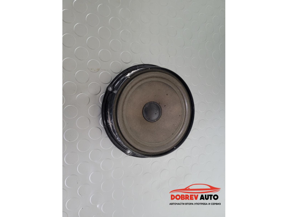 Тонколона (задна дясна) за VW Passat B6 2.0 TDI BKP Sedan