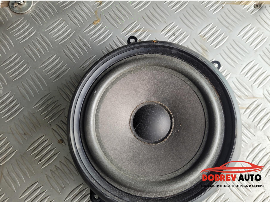 Тонколона (предна дясна) за Audi A8 D3