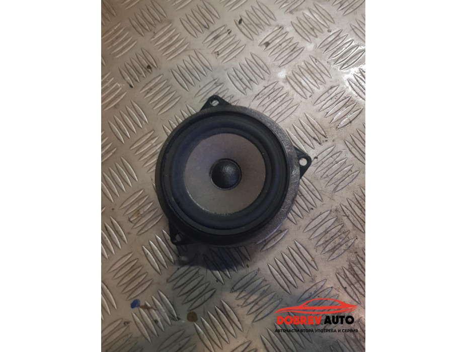 Тонколона (предна дясна) за BMW F10 520d Sedan