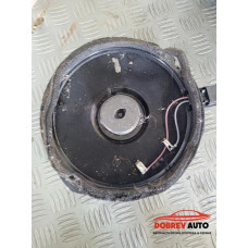 Тонколона (предна лява - Bose) за Audi A8 D3 6.0 W12 Тонколона (предна лява - Bose) за Audi A8 D3 6.0 W12