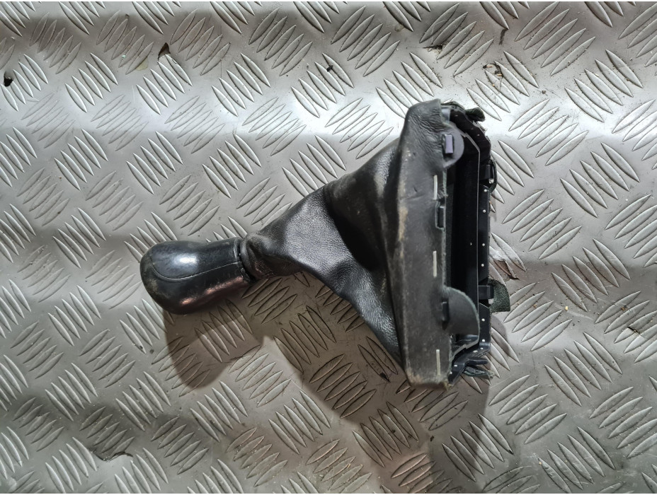 Топка за скоростен лост за Audi A6 C6 3.2 FSI Quattro