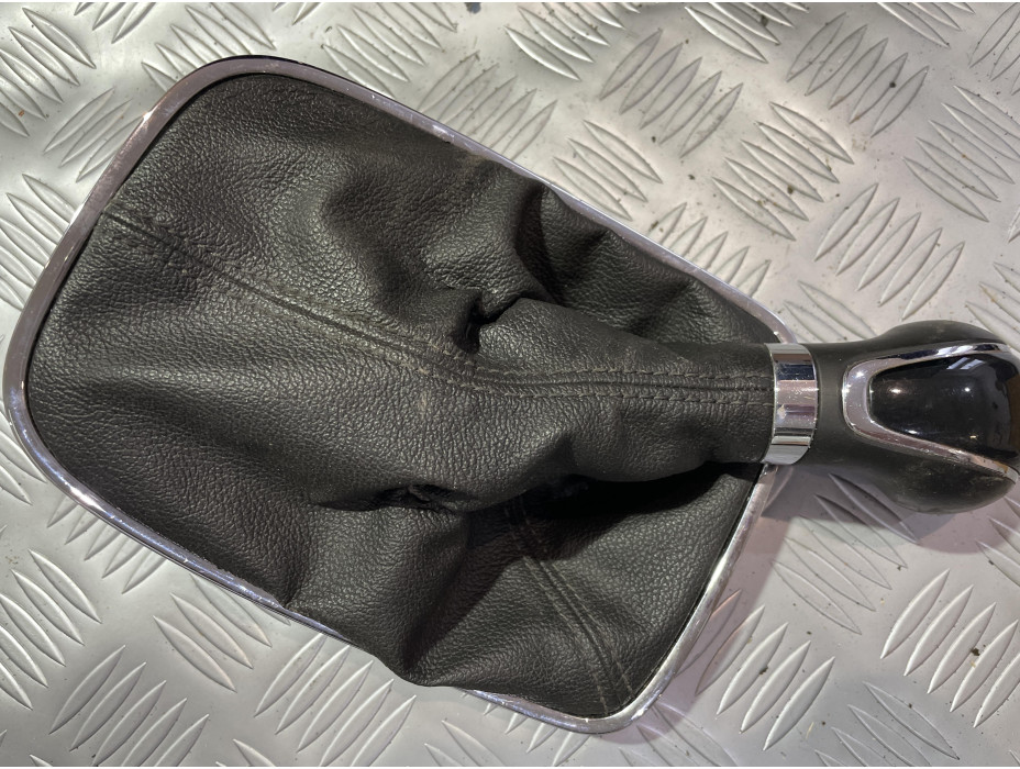 Топка за скорости за Opel Insignia A - 6 скорости Топка за скорости за Opel Insignia A - 6 скорости