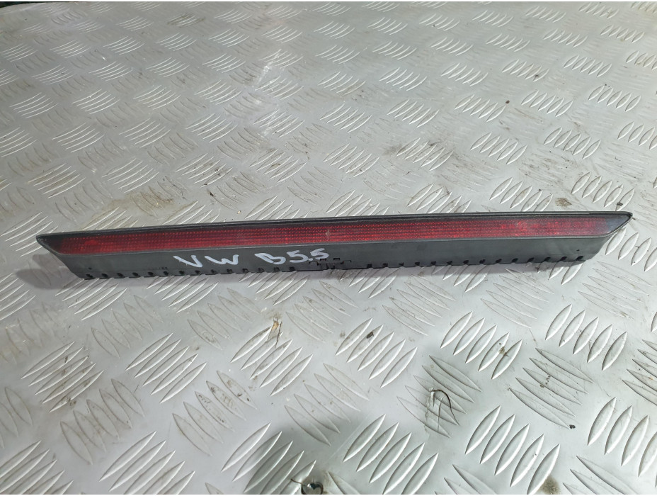 Трети стоп за Фолксваген Пасат Б5.5 комби / VW Passat B5.5 2.5 TDI Трети стоп за Фолксваген Пасат Б5.5 комби / VW Passat B5.5 2.5 TDI