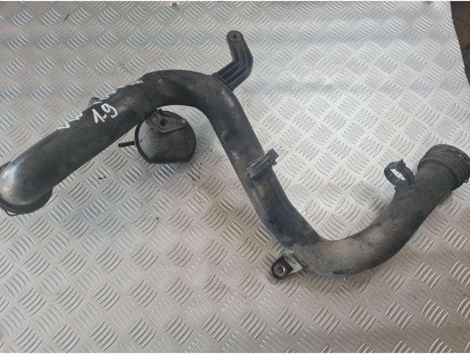 Турбопът с датчик за Volkswagen Touran 1T 1.9 TDI BKC Турбопът с датчик за Volkswagen Touran 1T 1.9 TDI BKC