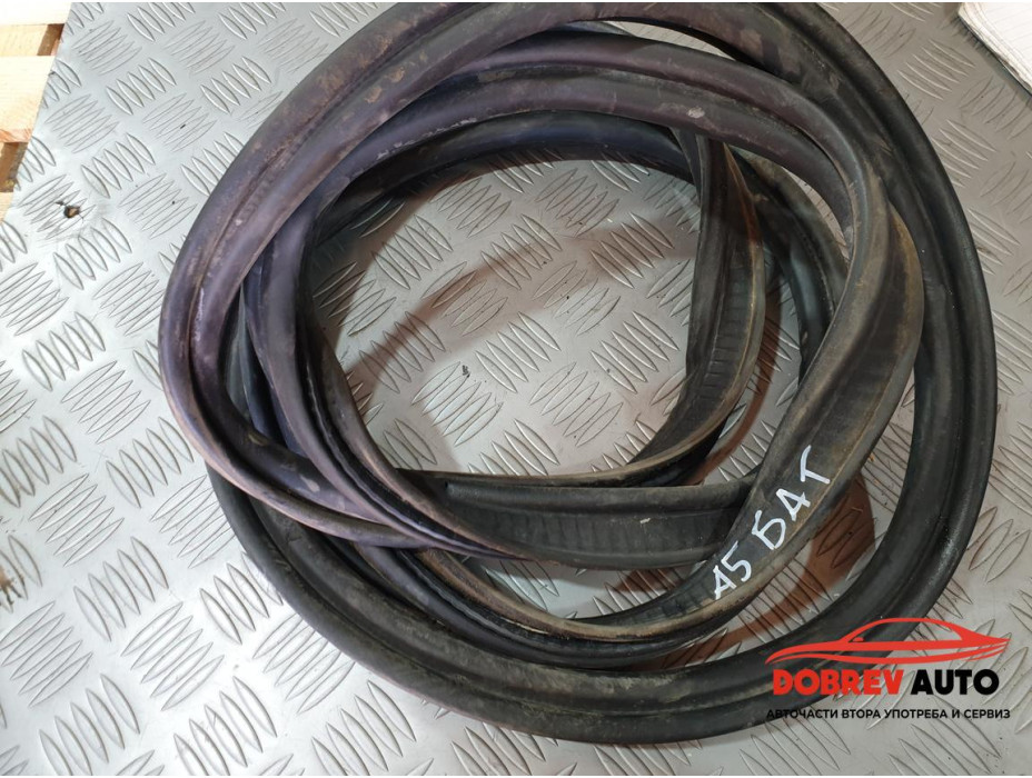 Уплътнение багажник за Audi A5 8T Уплътнение багажник за Audi A5 8T