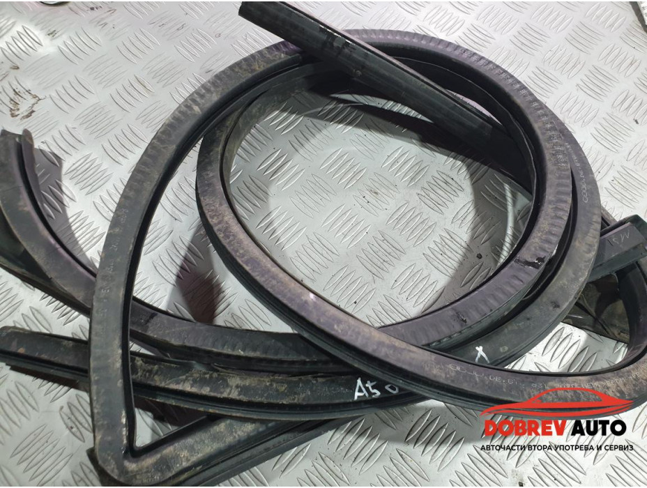 Уплътнение врата (предна дясна) за Audi A5 8T