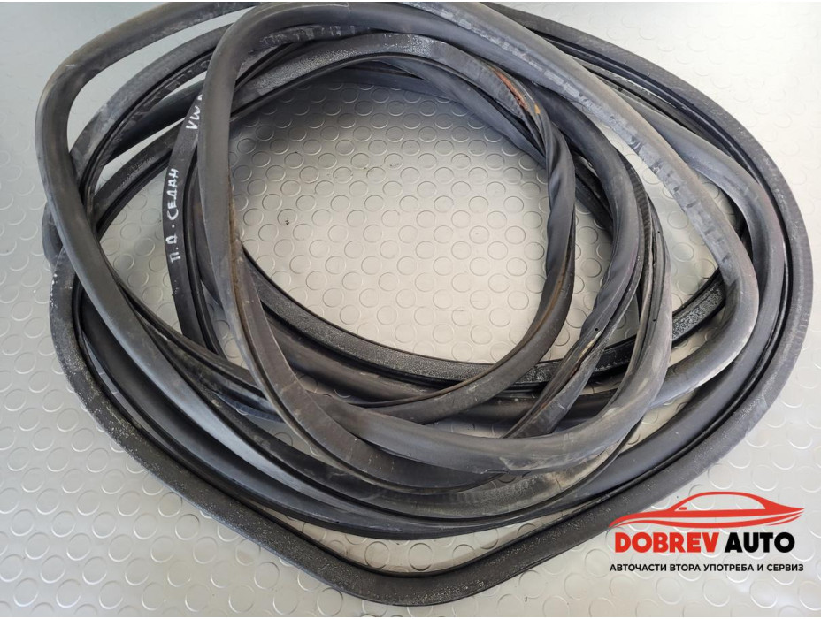 Уплътнение врати за VW Passat B6 2.0 TDI BKP Sedan Уплътнение врати за VW Passat B6 2.0 TDI BKP Sedan