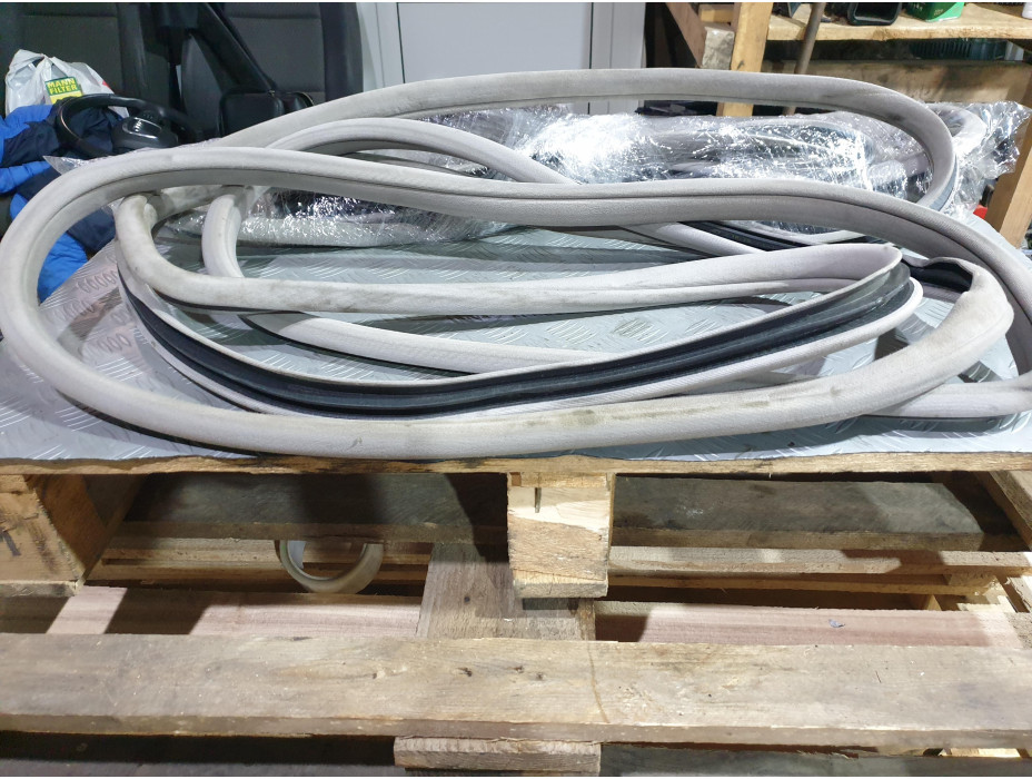 Уплътнение за врати за Мерцедес Е 320 комби / Mercedes E 320 W211