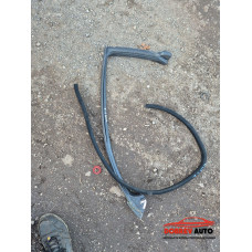 Уплътнение за задна дясна врата за Mercedes CLS W219 Уплътнение за задна дясна врата за Mercedes CLS W219