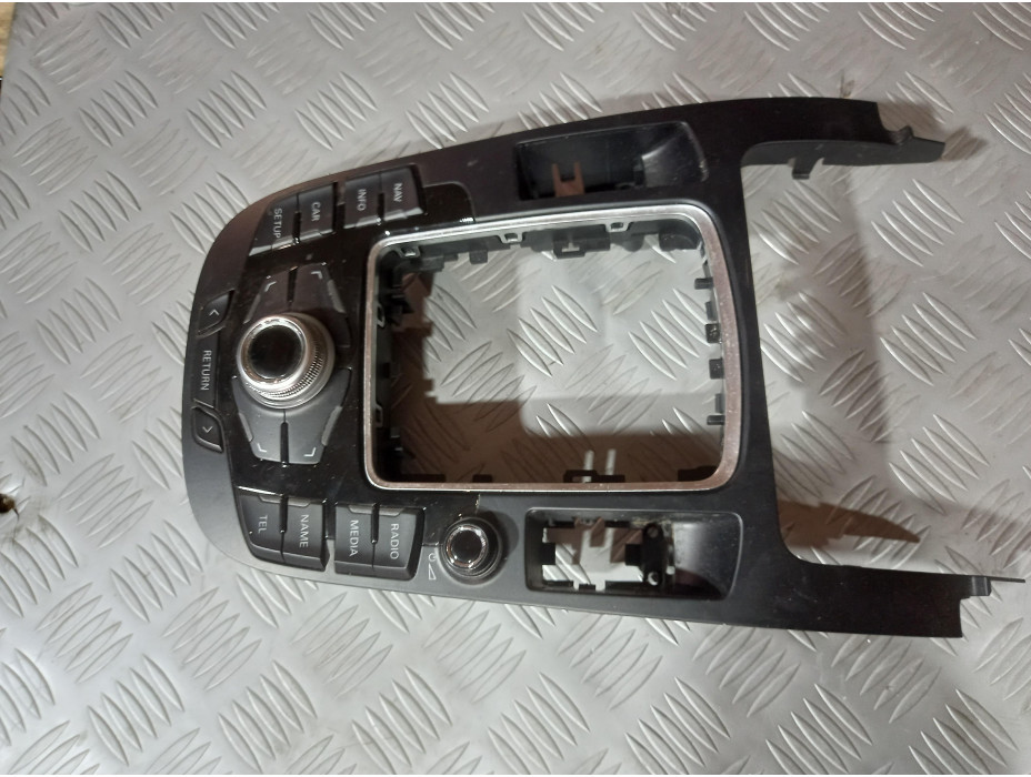 Управление MMI за Audi A5 8T Управление MMI за Audi A5 8T