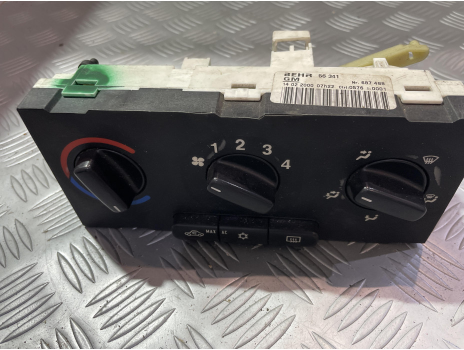 Управление за климатик за Opel Astra G