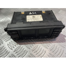 Управление за климатроник за Audi A4 B5 Управление за климатроник за Audi A4 B5