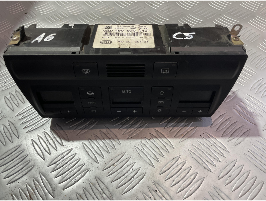 Управление за климатроник за Audi A6 C5 2.4i