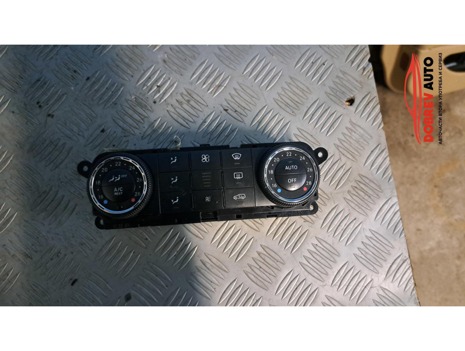 Управление за климатроник за Mercedes ML 320 W164 Управление за климатроник за Mercedes ML 320 W164