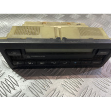 Управление за климатроник за Volkswagen Passat B5 Управление за климатроник за Volkswagen Passat B5