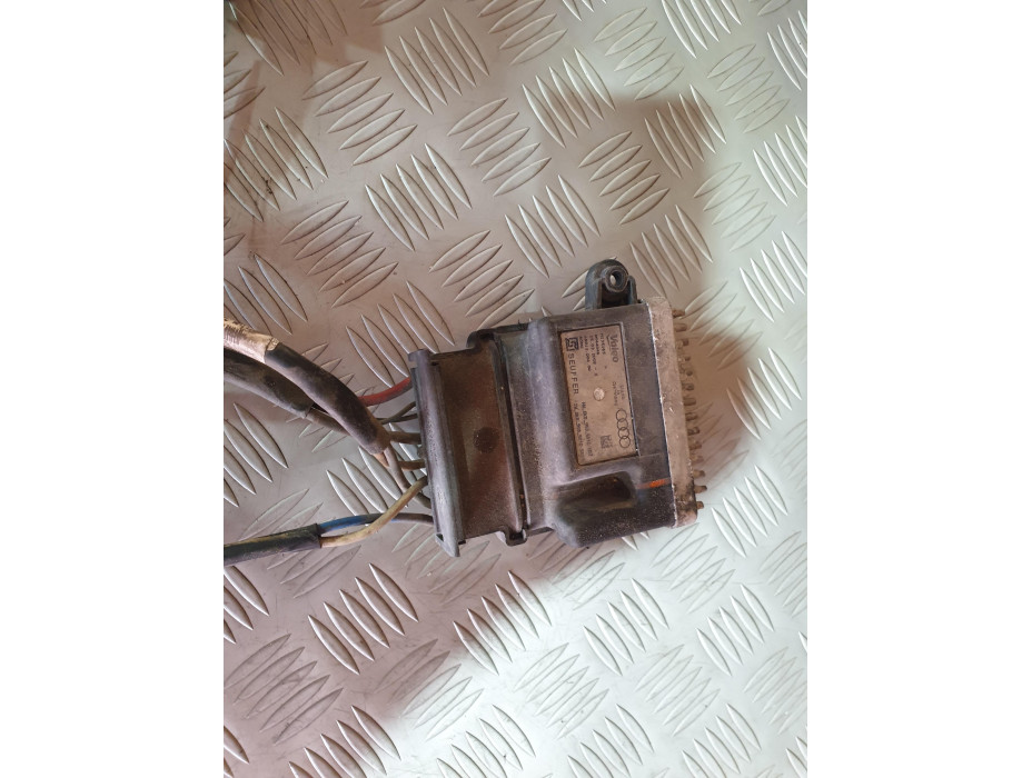 Управление за охладителни перки за Audi A5 8T 2.7TDI