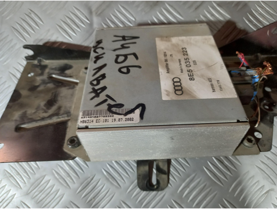 Усилвател за Audi A4 B6