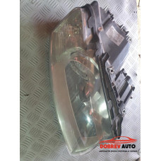 Фар (десен) за Audi A8 D3 4.2 FSI Long