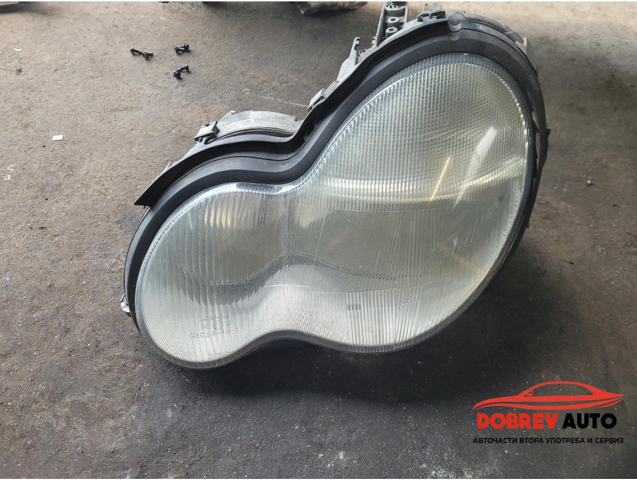 Фар (ляв) за Mercedes C Class W203