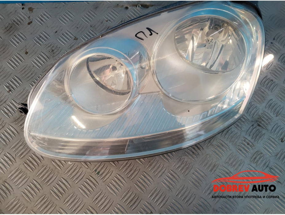 Фар (ляв) за VW Golf V