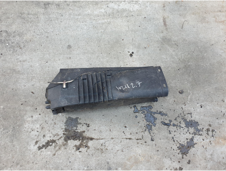 Филтърна кутия за Mercedes E 270 W 211 Филтърна кутия за Mercedes E 270 W 211