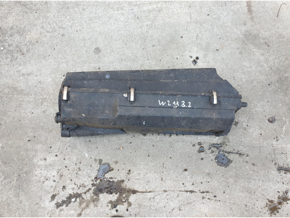 Филтърна кутия за Mercedes E 320 W 211