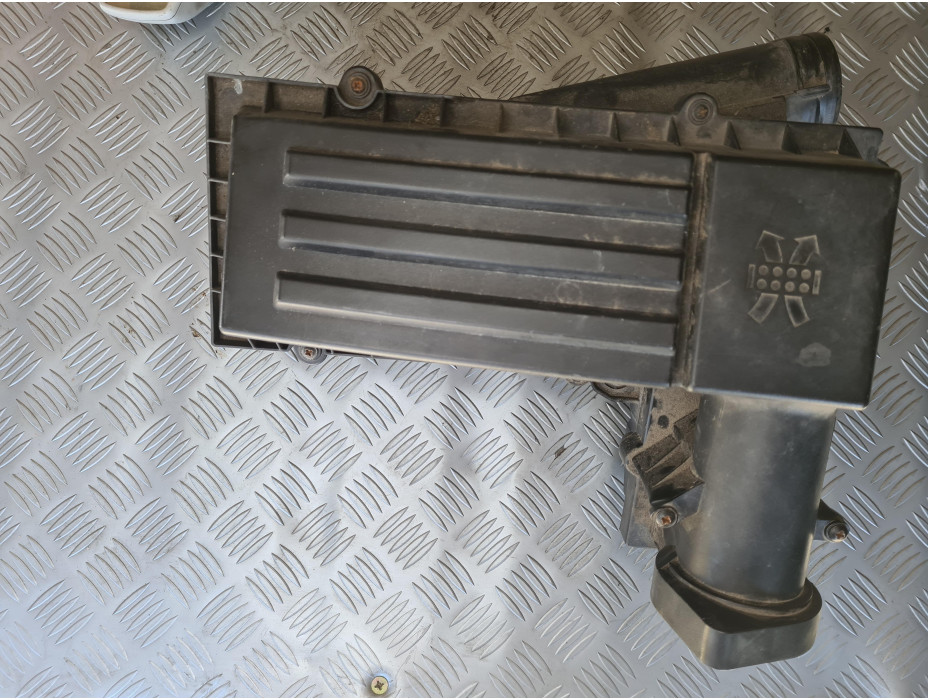 Филтърна кутия за Volkswagen Touran 1.9TDI