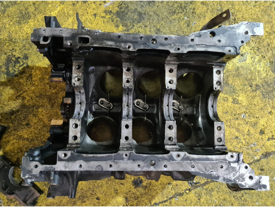 Цилиндров блок за Merceds S320CDI W221 - M642 Цилиндров блок за Merceds S320CDI W221 - M642