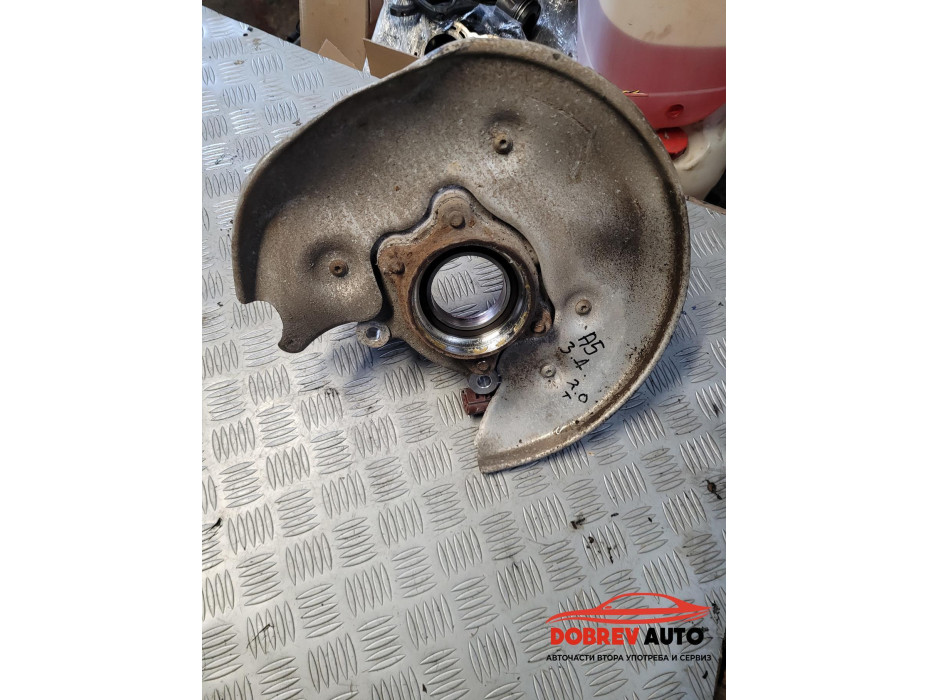 Шенкел (заден десен) за Audi A5 8T