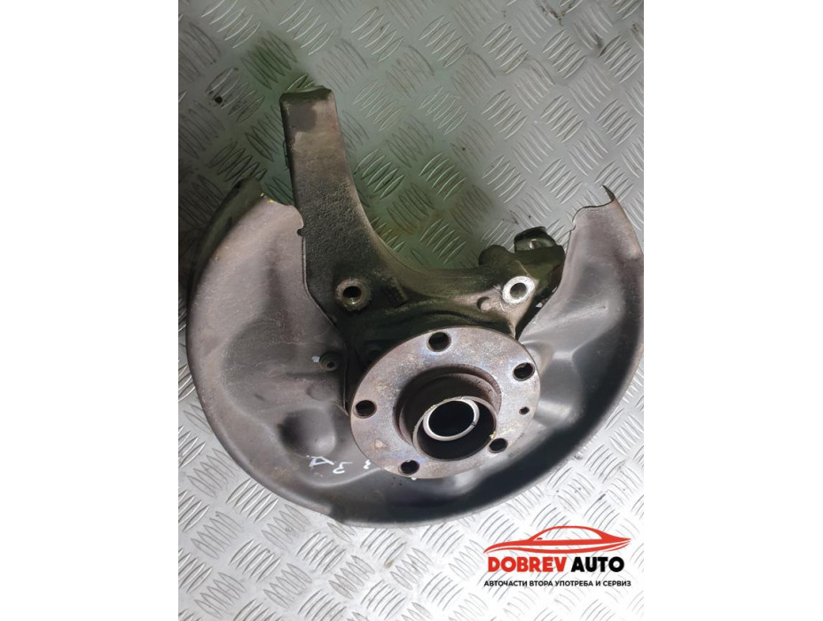 Шенкел (заден десен) за Audi A8 D3 4.2 TDI